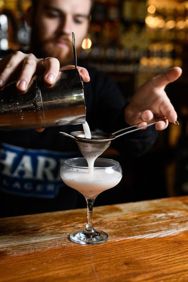 Skeffington Arms Hotel 골웨이 외부 사진